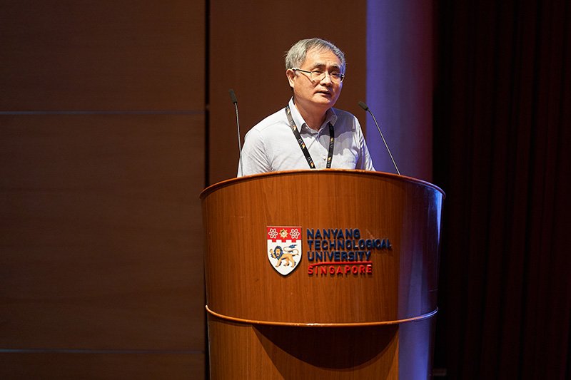 20220304 EO 2022 Singapore Photonics Workshop 0299qhjpg_800.jpg
